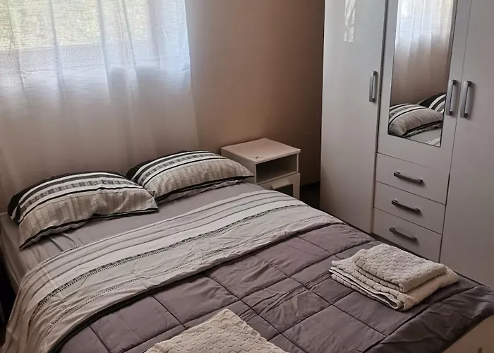 Mira * Rijeka
